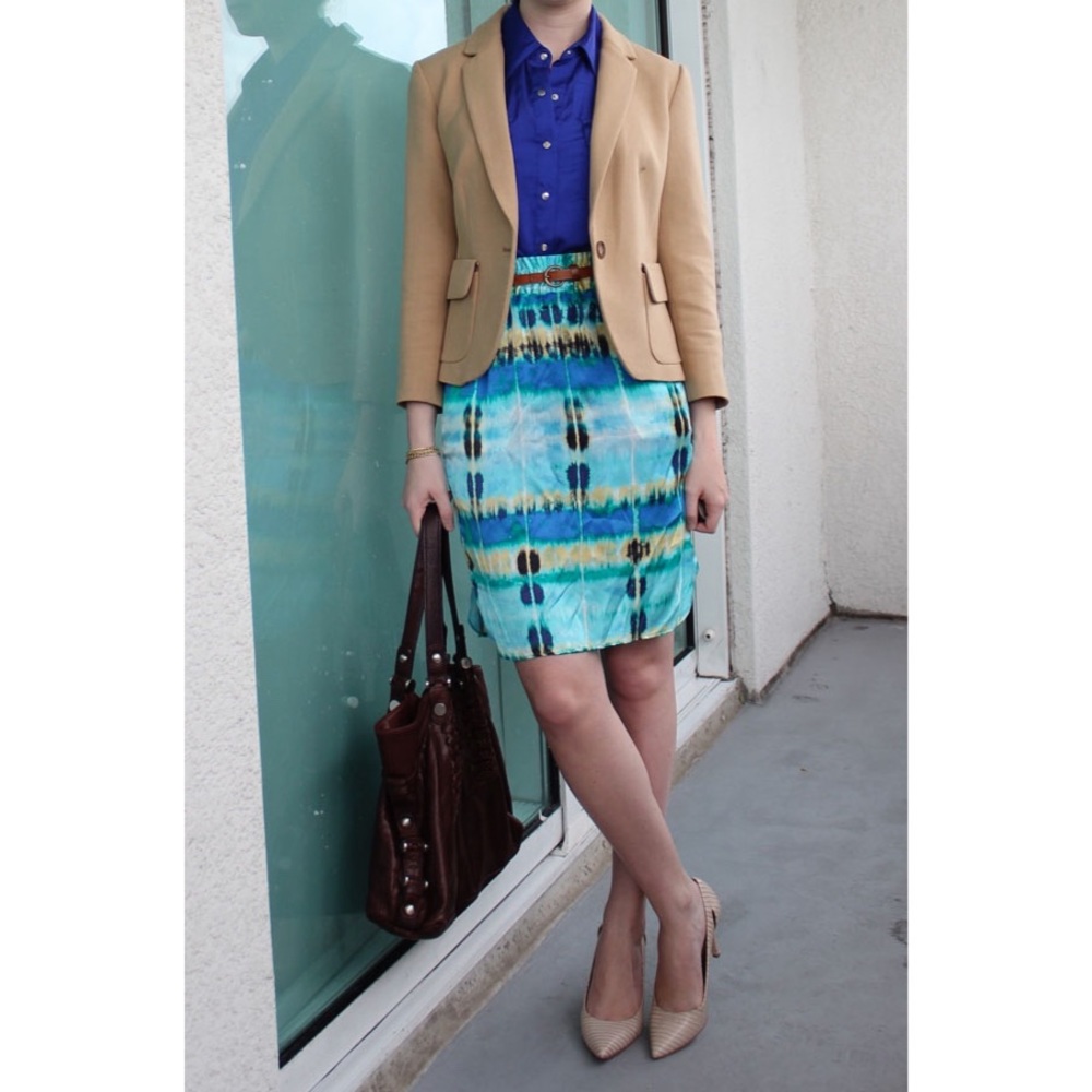 Banana Republic tie dye 100% silk skirt